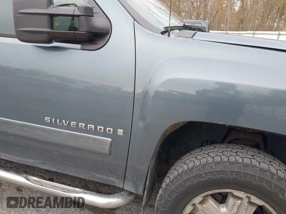 ✅ 2008 Chevrolet Silverado 1500 1LT • VIN: 3GCEK13308G271112 • Лот: 43623936. Опубликован ранее на IAAI с пробегом 152 113 миль. Бесплатный доступ к архиву аукционных продаж из США и подробный отчёт об истории автомобиля на DreamBid. Изображение 17.