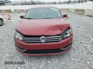 ✅ 2015 Volkswagen Passat S • VIN: 1VWAT7A31FC094746 • Lot: 93095255. Wystawiony na Copart z przebiegiem 189 455 mil. Bezpłatny archiwum sprzedaży aukcyjnych z USA i szczegółowy raport historii pojazdu na DreamBid. Zdjęcie 5.