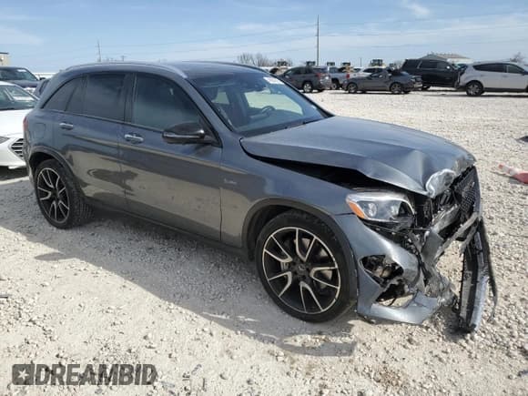 ✅ 2019 Mercedes-Benz GLC 43 AMG • VIN: WDC0G6EBXKF490837 • Lot: 49004595. Wystawiony na Copart z przebiegiem 28 347 mil. Bezpłatny archiwum sprzedaży aukcyjnych z USA i szczegółowy raport historii pojazdu na DreamBid. Zdjęcie 4.