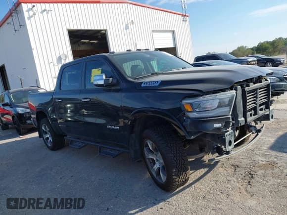 ✅ 2019 Ram 1500 Laramie • VIN: 1C6SRFJT4KN546016 • Lot: 43396707. Listed on IAAI with 92,637 mi. Free auction sales archive from the USA and detailed vehicle history report at DreamBid. Image 13.