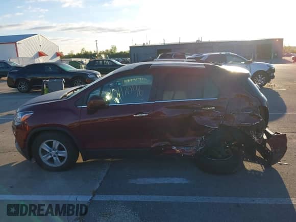 2017 Chevrolet Trax LT с VIN 3GNCJLSB1HL239234, выставлен на аукционе IAAI как лот 43417046 с пробегом 56 996 миль миль и . История ставок и продаж доступна на DreamBid. Изображение 15.