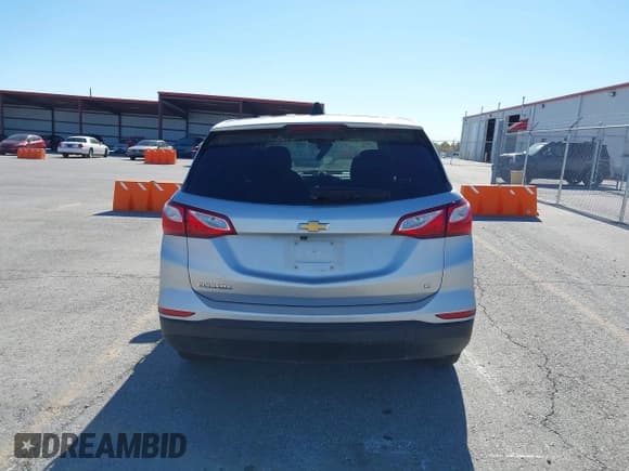 ✅ 2020 Chevrolet Equinox LT • VIN: 3GNAXKEV6LS515704 • Lot: 43634915. Wystawiony na IAAI z przebiegiem 117 672 mil. Bezpłatny archiwum sprzedaży aukcyjnych z USA i szczegółowy raport historii pojazdu na DreamBid. Zdjęcie 16.