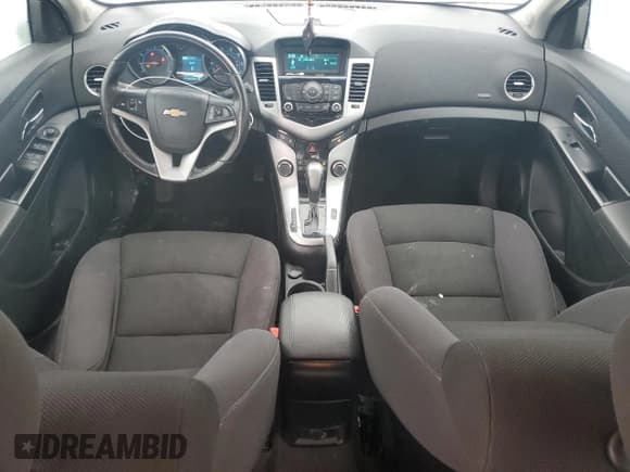 ✅ 2014 Chevrolet Cruze 1LT • VIN: 1G1PC5SB1E7400884 • Лот: 57512265. Опубликован ранее на Copart с пробегом 140 118 миль. Бесплатный доступ к архиву аукционных продаж из США и подробный отчёт об истории автомобиля на DreamBid. Изображение 8.