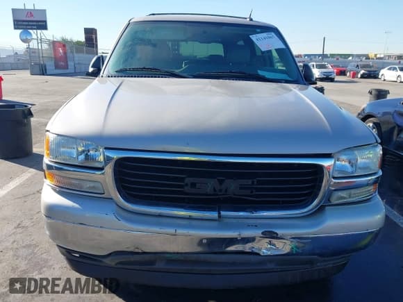 ✅ 2005 GMC Yukon XL SLT • VIN: 1GKEC16Z65J107732 • Lot: 41141067. Wystawiony na IAAI z przebiegiem 90 077 mil. Bezpłatny archiwum sprzedaży aukcyjnych z USA i szczegółowy raport historii pojazdu na DreamBid. Zdjęcie 6.