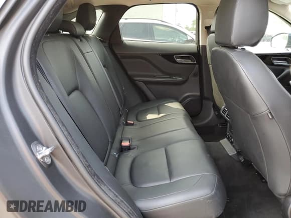 ✅ 2020 Jaguar F-Pace 25t Premium • VIN: SADCJ2FX1LA632504 • Lot: 66932465. Wystawiony na Copart z przebiegiem 70 904 mil. Bezpłatny archiwum sprzedaży aukcyjnych z USA i szczegółowy raport historii pojazdu na DreamBid. Zdjęcie 11.