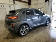 ✅ 2018 Hyundai Kona Limited • VIN: KM8K33A59JU147225 • Лот: 39653824. Опубликован ранее на Copart с пробегом 94 058 миль. Бесплатный доступ к архиву аукционных продаж из США и подробный отчёт об истории автомобиля на DreamBid. Изображение 3.