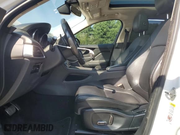 ✅ 2019 Jaguar F-Pace 25t • VIN: SADCS2FX3KA602299 • Лот: 65953505. Опубликован ранее на Copart с пробегом 160 123 миль. Бесплатный доступ к архиву аукционных продаж из США и подробный отчёт об истории автомобиля на DreamBid. Изображение 7.