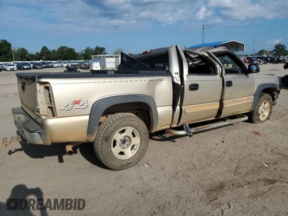 ✅ 2004 Chevrolet Silverado 1500 LT • VIN: 2GCEK13T941320259 • Лот: 68102494. Опубликован ранее на Copart с пробегом 242 998 миль. Бесплатный доступ к архиву аукционных продаж из США и подробный отчёт об истории автомобиля на DreamBid. Изображение 3.
