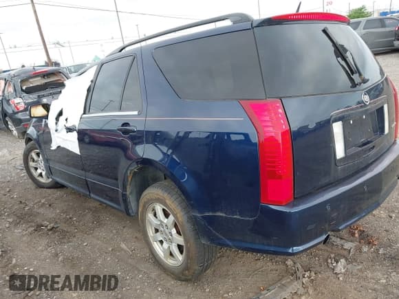 ✅ 2007 Cadillac SRX • VIN: 1GYEE637X70180207 • Лот: 42646491. Опубликован ранее на IAAI с пробегом 191 519 миль. Бесплатный доступ к архиву аукционных продаж из США и подробный отчёт об истории автомобиля на DreamBid. Изображение 3.