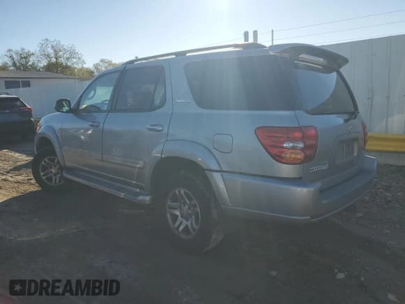 ✅ 2004 Toyota Sequoia Limited • VIN: 5TDBT48A24S213930 • Lot: 86590595. Wystawiony na Copart z przebiegiem 202 187 mil. Bezpłatny archiwum sprzedaży aukcyjnych z USA i szczegółowy raport historii pojazdu na DreamBid. Zdjęcie 2.