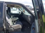 ✅ 2007 Chevrolet Silverado 1500 LS • VIN: 2GCEC13V771138837 • Lot: 43663949. Wystawiony na IAAI z przebiegiem 220 682 mil. Bezpłatny archiwum sprzedaży aukcyjnych z USA i szczegółowy raport historii pojazdu na DreamBid. Zdjęcie 5.