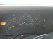 ✅ 2002 Chevrolet Suburban LT • VIN: 3GNFK16TX2G315146 • Лот: 64314435. Опубликован ранее на Copart с пробегом 236 654 миль. Бесплатный доступ к архиву аукционных продаж из США и подробный отчёт об истории автомобиля на DreamBid. Изображение 9.