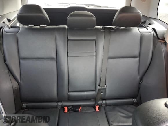 ✅ 2014 Mercedes-Benz GLK 350 • VIN: WDCGG5HB7EG203747 • Lot: 93063305. Listed on Copart with 133,981 mi. Free auction sales archive from the USA and detailed vehicle history report at DreamBid. Image 10.