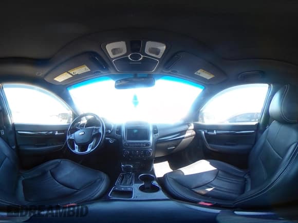 ✅ 2014 Kia Sorento SX Limited • VIN: 5XYKWDA72EG437817 • Lot: 42853088. Wystawiony na IAAI z przebiegiem 91 386 mil. Bezpłatny archiwum sprzedaży aukcyjnych z USA i szczegółowy raport historii pojazdu na DreamBid. Zdjęcie 19.