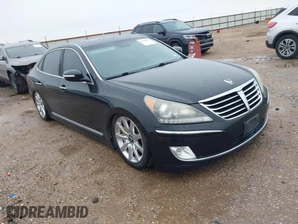 ✅ 2013 Hyundai Equus Signature • VIN: KMHGH4JH4DU057959 • Lot: 43066787. Listed on IAAI with 104,840 mi. Free auction sales archive from the USA and detailed vehicle history report at DreamBid. Image 1.