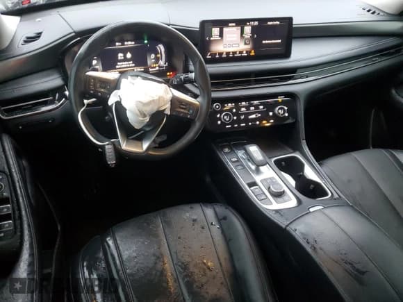 ✅ 2023 Infiniti QX60 Luxe • VIN: 5N1DL1FS9PC356071 • Lot: 51439755. Listed on Copart with 31,184 mi. Free auction sales archive from the USA and detailed vehicle history report at DreamBid. Image 8.