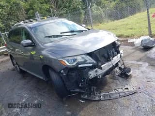 ✅ 2017 Nissan Pathfinder S • VIN: 5N1DR2MMXHC602961 • Лот: 43040179. Опубликован ранее на IAAI с пробегом 129 615 миль. Бесплатный доступ к архиву аукционных продаж из США и подробный отчёт об истории автомобиля на DreamBid. Изображение 1.