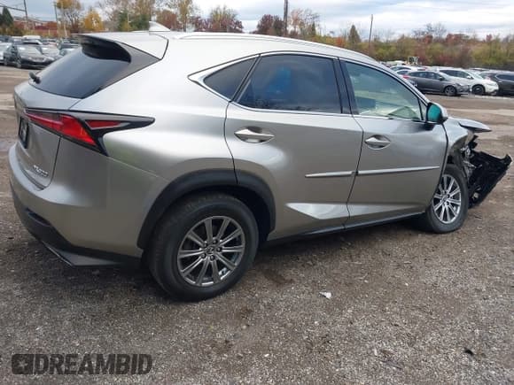✅ 2020 Lexus NX 300 • VIN: JTJDARDZ1L5006180 • Лот: 43653276. Опубликован ранее на IAAI с пробегом 38 838 миль. Бесплатный доступ к архиву аукционных продаж из США и подробный отчёт об истории автомобиля на DreamBid. Изображение 4.