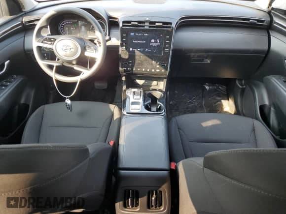 2022 Hyundai Tucson Blue z VIN KM8JBCA12NU040664, wystawiony jako Copart lot #60449865 z przebiegiem 45 200 mil mil oraz Szkoda całkowita • Salvage title. Historia ofert i sprzedaży dostępna na DreamBid. Obrazek 8.