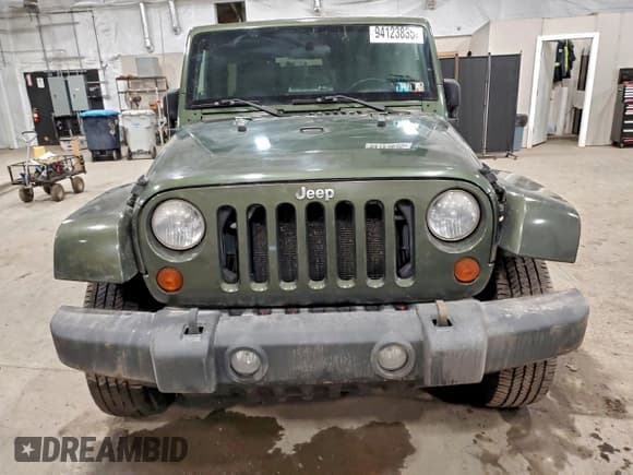 ✅ 2008 Jeep Wrangler Unlimited Sahara • VIN: 1J8GA59108L608334 • Lot: 94123835. Listed on Copart with 94,011 mi. Free auction sales archive from the USA and detailed vehicle history report at DreamBid. Image 5.