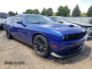 ✅ 2020 Dodge Challenger R/T Scat Pack • VIN: 2C3CDZFJ7LH134823 • Lot: 54333913. Wystawiony na Copart z przebiegiem 29 278 mil. Bezpłatny archiwum sprzedaży aukcyjnych z USA i szczegółowy raport historii pojazdu na DreamBid. Zdjęcie 4.