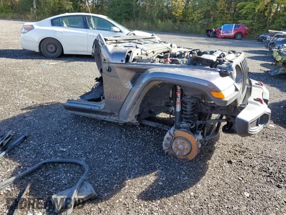 ✅ 2022 Jeep Gladiator Rubicon • VIN: 1C6JJTBG2NL119145 • Lot: 72658974. Listed on Copart with Not provided. Free auction sales archive from the USA and detailed vehicle history report at DreamBid. Image 4.