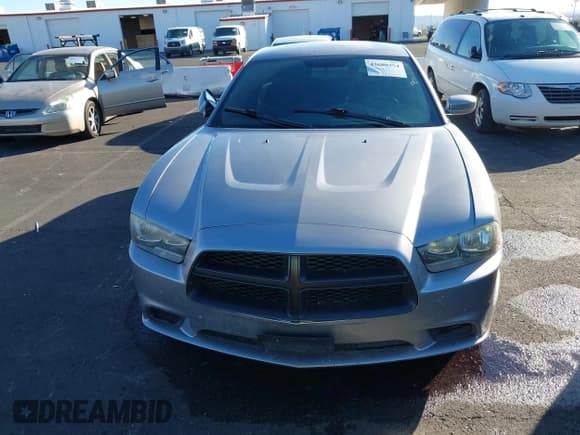 ✅ 2013 Dodge Charger Police • VIN: 2C3CDXAT6DH586230 • Lot: 43680354. Wystawiony na IAAI z przebiegiem 98 443 mil. Bezpłatny archiwum sprzedaży aukcyjnych z USA i szczegółowy raport historii pojazdu na DreamBid. Zdjęcie 6.