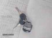 ✅ 2006 Chevrolet Equinox LS • VIN: 2CNDL13F166005458 • Лот: 41964418. Опубликован ранее на IAAI с пробегом 194 783 миль. Бесплатный доступ к архиву аукционных продаж из США и подробный отчёт об истории автомобиля на DreamBid. Изображение 11.