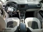 ✅ 2020 Jeep Compass Latitude • VIN: 3C4NJCBB4LT142992 • Lot: 51227255. Listed on Copart with 72,935 mi. Free auction sales archive from the USA and detailed vehicle history report at DreamBid. Image 8.