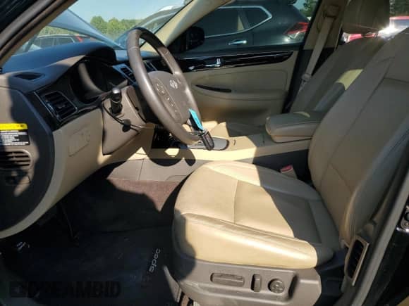 2011 Hyundai Genesis z VIN KMHGC4DEXBU141278, wystawiony jako Copart lot #74714884 z przebiegiem 186 068 mil mil oraz Szkoda całkowita • Salvage title. Historia ofert i sprzedaży dostępna na DreamBid. Obrazek 7.