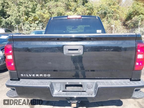 ✅ 2017 Chevrolet Silverado 1500 LT • VIN: 3GCUKREC4HG410634 • Lot: 43483872. Wystawiony na IAAI z przebiegiem 111 114 mil. Bezpłatny archiwum sprzedaży aukcyjnych z USA i szczegółowy raport historii pojazdu na DreamBid. Zdjęcie 16.