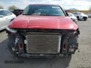 ✅ 2020 Hyundai Santa Fe SE • VIN: 5NMS2CAD8LH279692 • Lot: 85896045. Wystawiony na Copart z przebiegiem 84 803 mil. Bezpłatny archiwum sprzedaży aukcyjnych z USA i szczegółowy raport historii pojazdu na DreamBid. Zdjęcie 5.