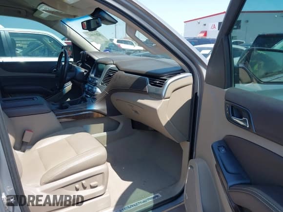 ✅ 2019 Chevrolet Tahoe LT • VIN: 1GNSKBKC6KR165031 • Lot: 42693802. Listed on IAAI with 119,883 mi. Free auction sales archive from the USA and detailed vehicle history report at DreamBid. Image 5.