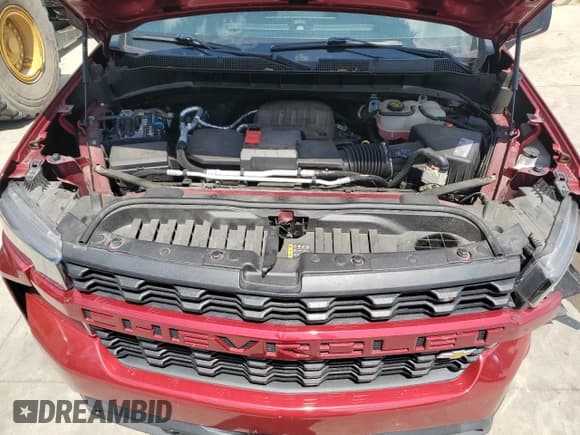 ✅ 2020 Chevrolet Silverado 1500 Custom • VIN: 1GCRWBEK4LZ270571 • Lot: 56644385. Wystawiony na Copart z przebiegiem 22 386 mil. Bezpłatny archiwum sprzedaży aukcyjnych z USA i szczegółowy raport historii pojazdu na DreamBid. Zdjęcie 11.