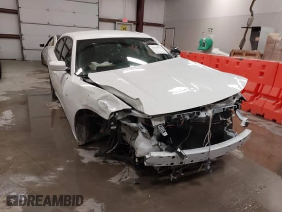 ✅ 2021 Dodge Charger Police • VIN: 2C3CDXKG7MH649112 • Lot: 42935599. Listed on IAAI with 23,819 mi. Free auction sales archive from the USA and detailed vehicle history report at DreamBid. Image 6.