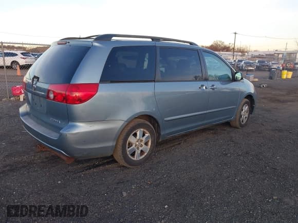 ✅ 2006 Toyota Sienna LE • VIN: 5TDZA23CX6S476395 • Lot: 43766244. Listed on IAAI with 160,328 mi. Free auction sales archive from the USA and detailed vehicle history report at DreamBid. Image 4.