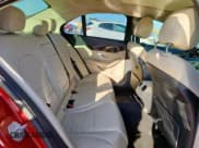 ✅ 2017 Mercedes-Benz C 300 • VIN: 55SWF4JB5HU191121 • Lot: 84738865. Wystawiony na Copart z przebiegiem 81 673 mil. Bezpłatny archiwum sprzedaży aukcyjnych z USA i szczegółowy raport historii pojazdu na DreamBid. Zdjęcie 10.