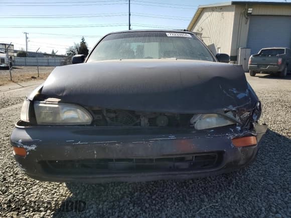 ✅ 1993 Toyota Corolla • VIN: JT2AE04E7P0031342 • Lot: 72233054. Wystawiony na Copart z przebiegiem 171 154 mil. Bezpłatny archiwum sprzedaży aukcyjnych z USA i szczegółowy raport historii pojazdu na DreamBid. Zdjęcie 5.