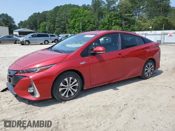 ✅ 2022 Toyota Prius LE • VIN: JTDKAMFP5N3204588 • Лот: 60896045. Опубликован ранее на Copart с пробегом 8 092 миль. Бесплатный доступ к архиву аукционных продаж из США и подробный отчёт об истории автомобиля на DreamBid. Изображение 1.