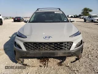 ✅ 2023 Hyundai Kona SEL • VIN: KM8K6CABXPU969571 • Лот: 75212444. Опубликован ранее на Copart с пробегом 10 094 миль. Бесплатный доступ к архиву аукционных продаж из США и подробный отчёт об истории автомобиля на DreamBid. Изображение 5.