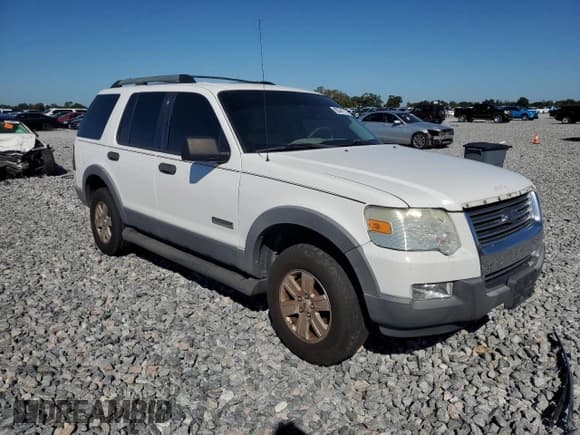 ✅ 2006 Ford Explorer XLT • VIN: 1FMEU73E66UA10264 • Lot: 90849785. Listed on Copart with 152,393 mi. Free auction sales archive from the USA and detailed vehicle history report at DreamBid. Image 4.