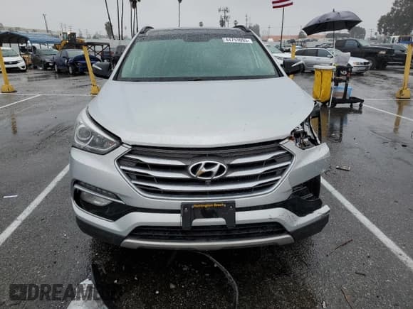 ✅ 2017 Hyundai Santa Fe Ultimate • VIN: 5XYZW4LA4HG385960 • Лот: 44753093. Опубликован ранее на Copart с пробегом Не указан. Бесплатный доступ к архиву аукционных продаж из США и подробный отчёт об истории автомобиля на DreamBid. Изображение 5.