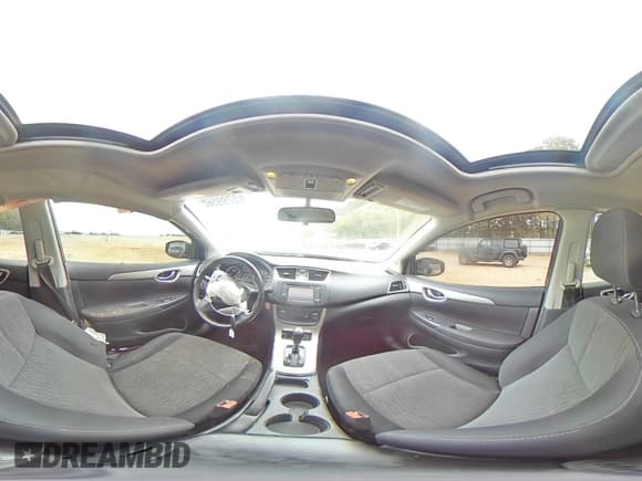 ✅ 2015 Nissan Sentra SV • VIN: 3N1AB7AP7FY233278 • Lot: 82299565. Listed on Copart with 116,703 mi. Free auction sales archive from the USA and detailed vehicle history report at DreamBid. Image 14.