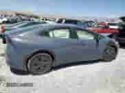 2025 Toyota Prius LE z VIN JTDACAAU1S3062446, wystawiony jako Copart lot #66959305 z przebiegiem Nie podano mil oraz Szkoda całkowita • Salvage title. Historia ofert i sprzedaży dostępna na DreamBid. Obrazek 3.