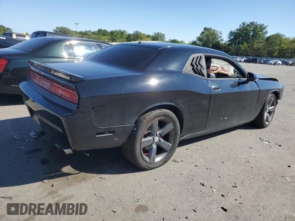 ✅ 2014 Dodge Challenger Rallye Redline • VIN: 2C3CDYAG1EH302934 • Lot: 69965104. Wystawiony na Copart z przebiegiem 67 623 mil. Bezpłatny archiwum sprzedaży aukcyjnych z USA i szczegółowy raport historii pojazdu na DreamBid. Zdjęcie 3.
