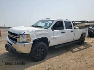 2013 Chevrolet Silverado 3500HD Work Truck z VIN 1GC4KZCG3DF126347, wystawiony jako Copart lot #68331285 z przebiegiem Nie podano mil oraz Nie do naprawy • Non repairable. Historia ofert i sprzedaży dostępna na DreamBid. Obrazek 1.