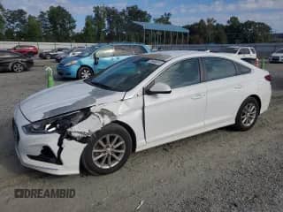2018 Hyundai Sonata SE z VIN 5NPE24AF5JH658699, wystawiony jako Copart lot #70456815 z przebiegiem 118 279 mil mil oraz Szkoda całkowita • Salvage title. Historia ofert i sprzedaży dostępna na DreamBid. Obrazek 1.