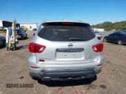 ✅ 2020 Nissan Pathfinder Platinum • VIN: 5N1DR2DM4LC600079 • Lot: 40629524. Listed on IAAI with 89,706 mi. Free auction sales archive from the USA and detailed vehicle history report at DreamBid. Image 16.