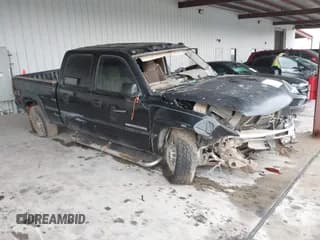 ✅ 2004 GMC Sierra 2500HD SLE • VIN: 1GTHK23U44F114822 • Lot: 42823661. Wystawiony na IAAI z przebiegiem 272 860 mil. Bezpłatny archiwum sprzedaży aukcyjnych z USA i szczegółowy raport historii pojazdu na DreamBid. Zdjęcie 1.