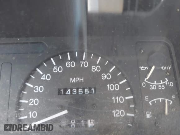 ✅ 1992 Isuzu Trooper S • VIN: JACDH58V1N7911927 • Lot: 43900357. Listed on IAAI with 143,551 mi. Free auction sales archive from the USA and detailed vehicle history report at DreamBid. Image 7.